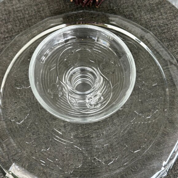 Vintage 12" Cake Pedestal  Savannah Clear Floral Vine Motif by Anchor Hocking - Picture 5 of 5